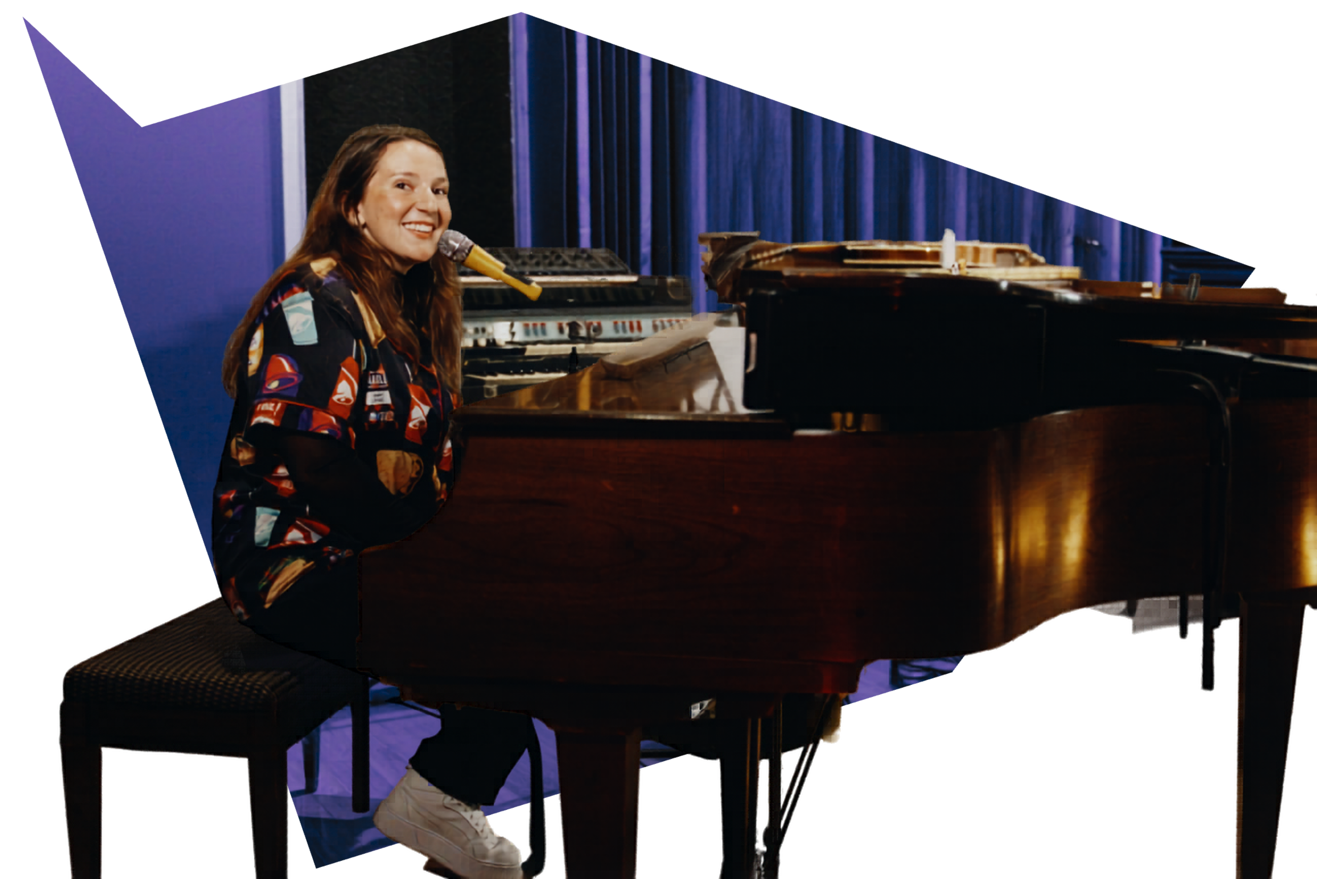 Justina Shandler at the piano